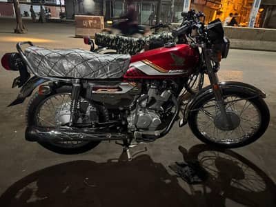 HONDA CG 125 SPECIAL ADDITION SELF START 2025 ka end
