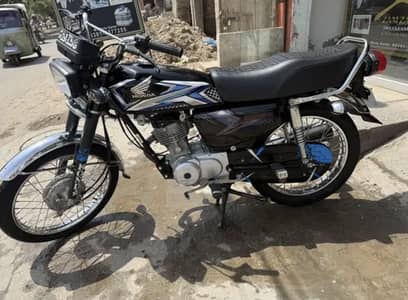 Honda CG 125 Exchange with Mehran car