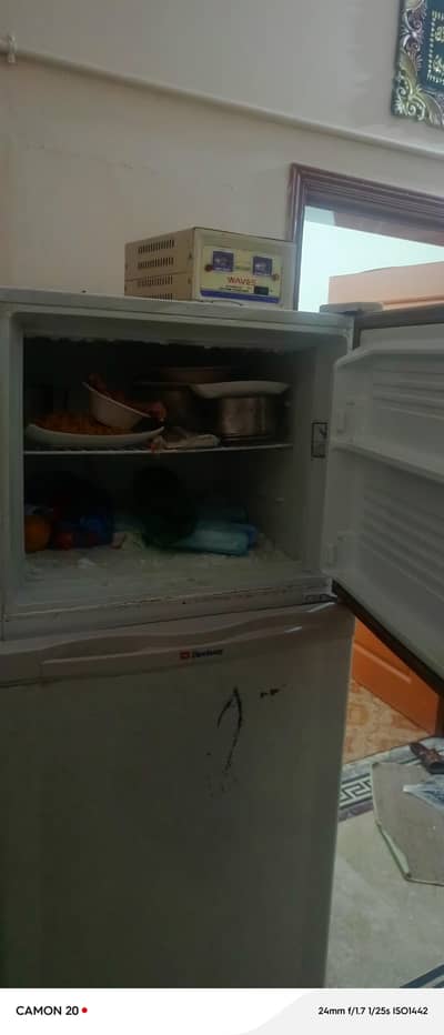 Dawlance Fridge With Stablizer for sale