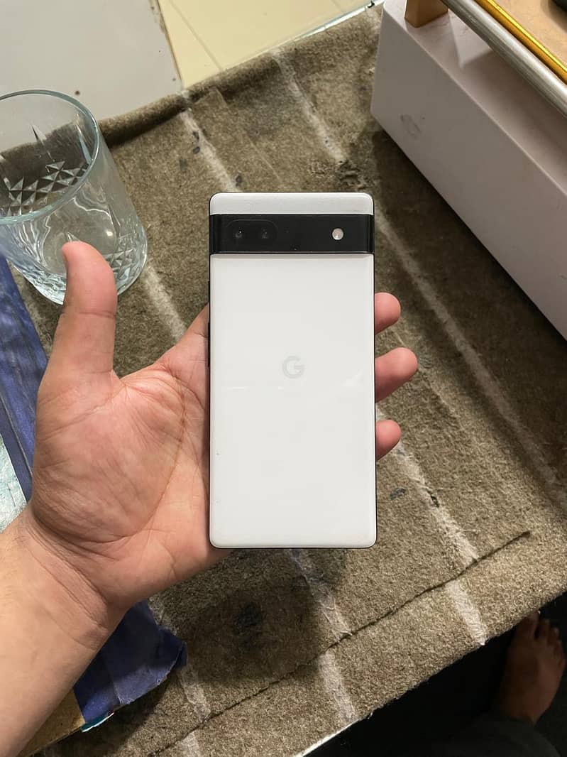 Google Pixel 6a 0
