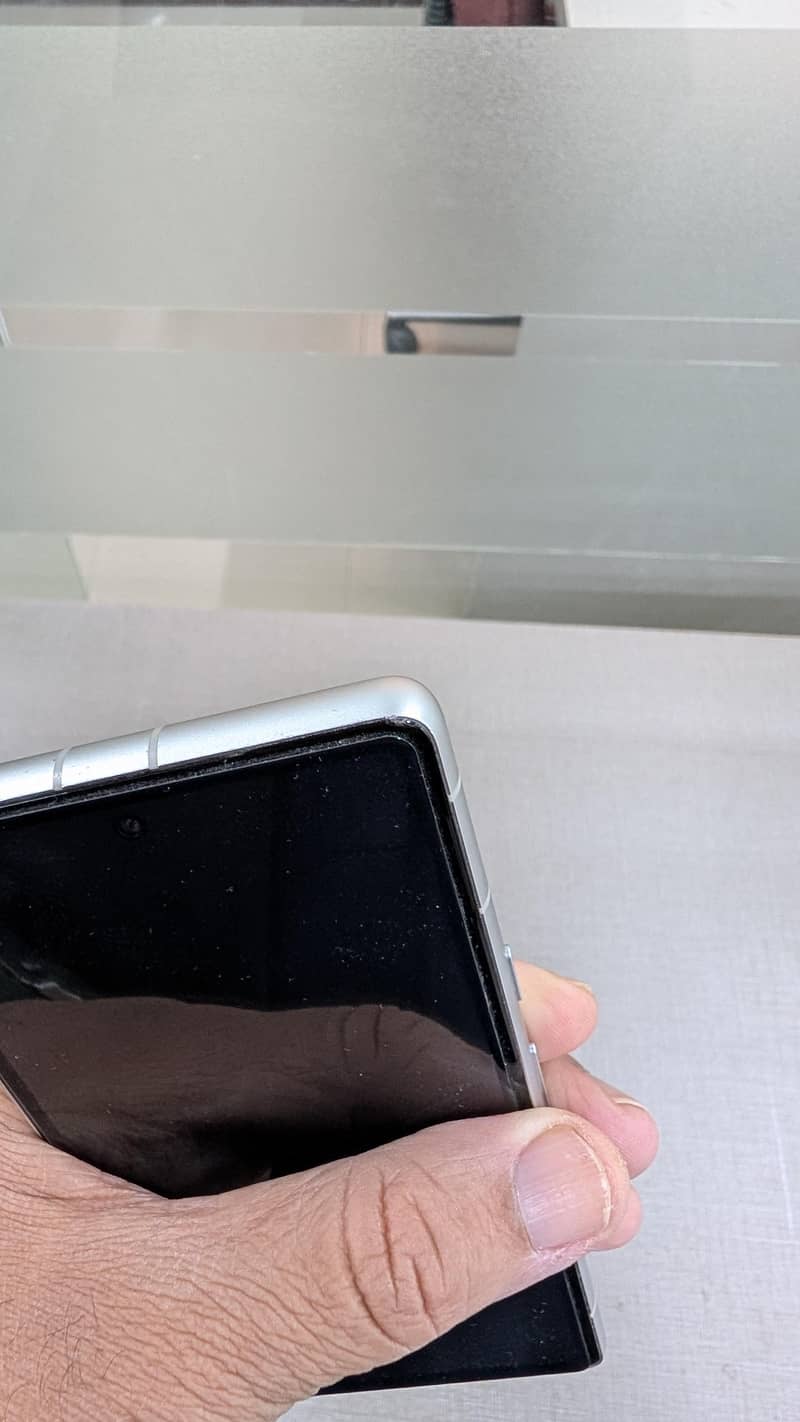 Google Pixel 7a 6