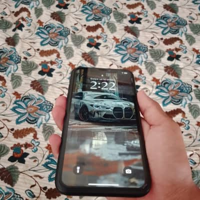 Apple iPhone XR
