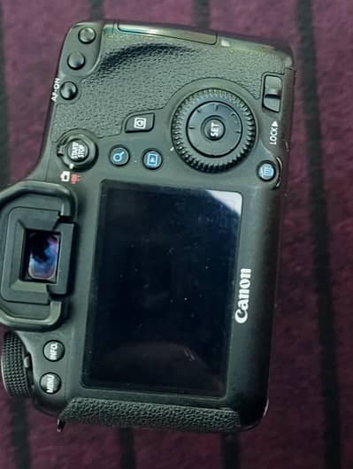 Canon Eos6D with 24-105 Lens for sale