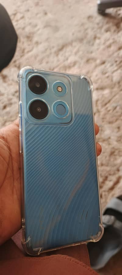 Infinix 4/128