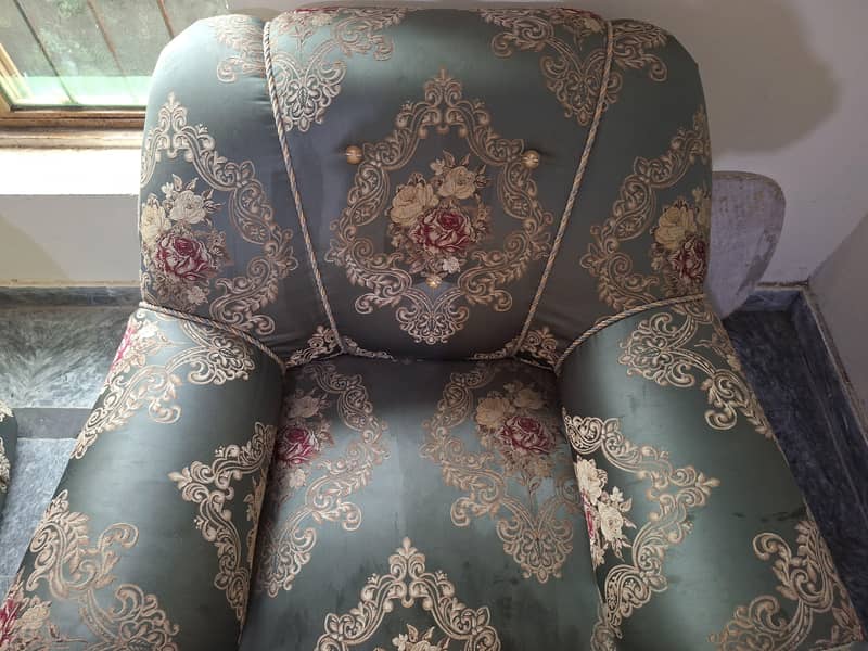 4 piece floral sofa set 1