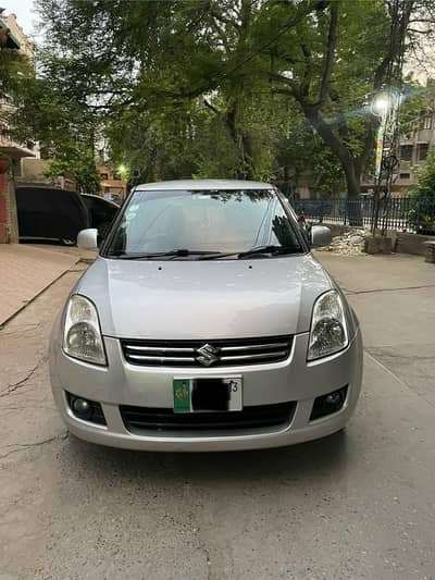 Suzuki Swift DLX 2013