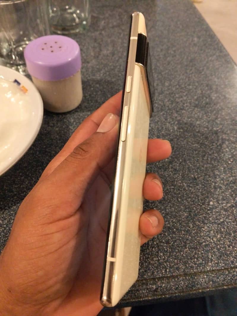 Google Pixel 6 Pro 2