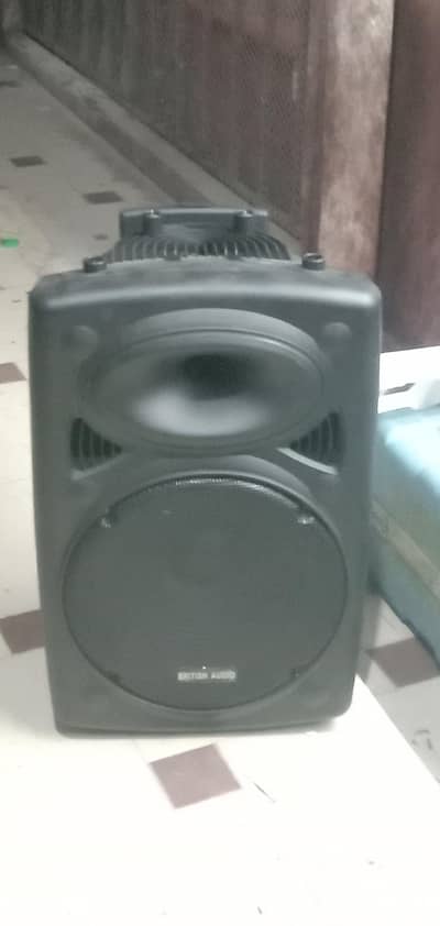 powered speaker blue toth