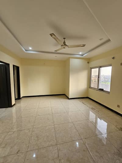 2bed unfurnished apartment available for rent in Islamabad markez