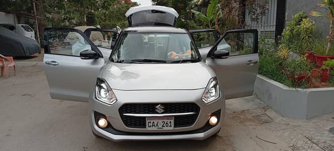 Suzuki Swift 2025 1st owner 2tone Automatic