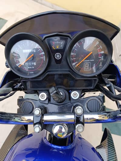 Yamaha YBR 2023