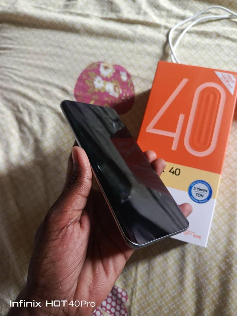 TECNO SPARK 40 PRO PLUS 1