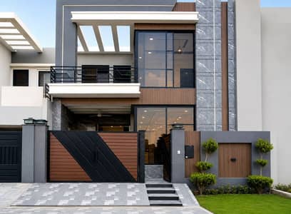 5 Marla Ultra Luxury House Modern Design For Sale In Bahria Orchard