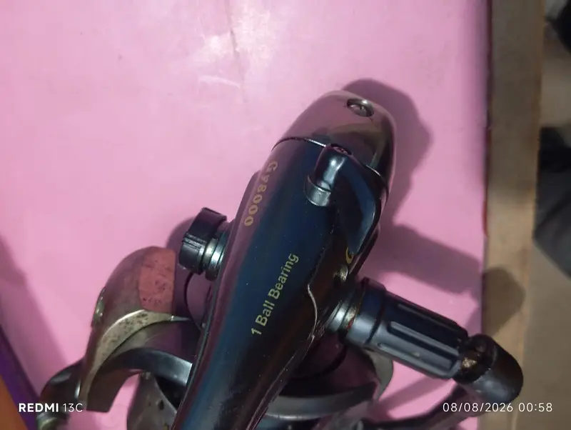 it's a fishing motor — photo 3