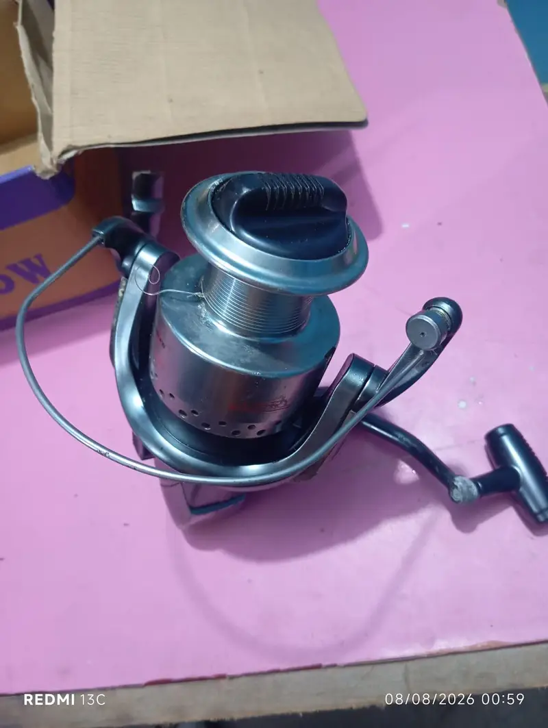 it's a fishing motor — photo 6