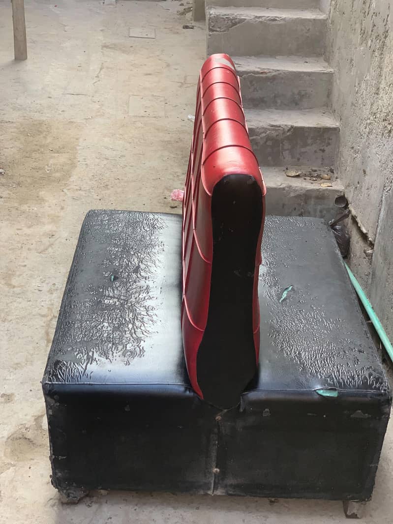 restaurant sofa 1