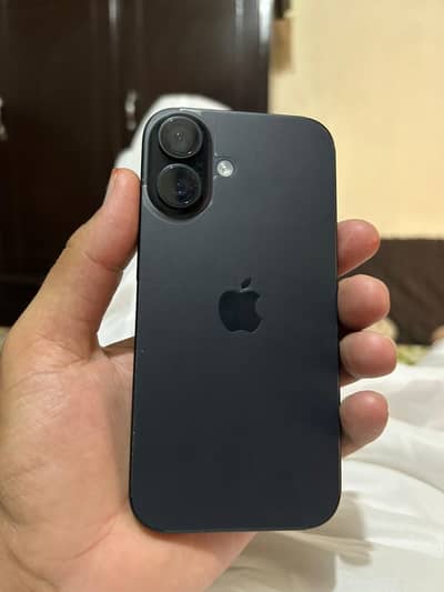 Apple iPhone 16