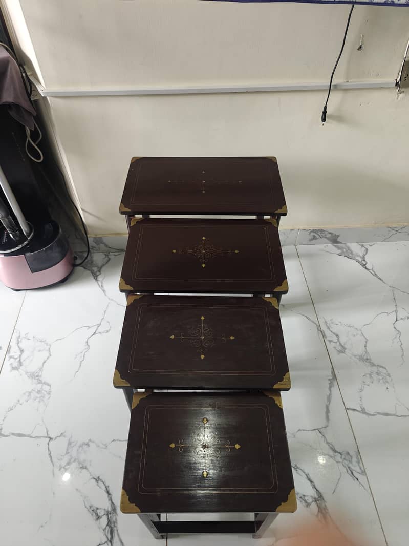 4 PCs Nesting Tables Set 2