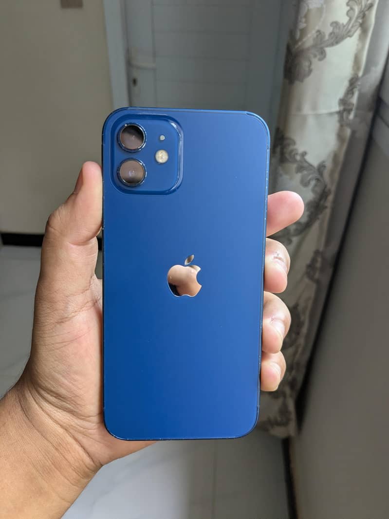 Apple iPhone 12 1