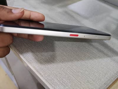 total janiyan mobile Nubia A56