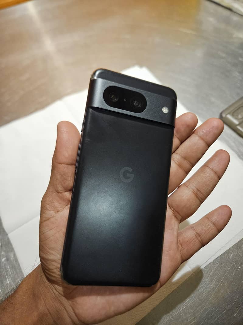 Google Pixel 8 5