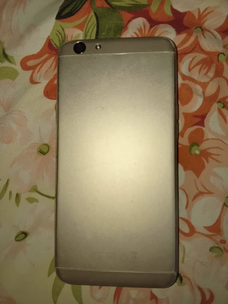 OPPO A2 2