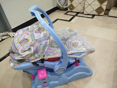 baby cot