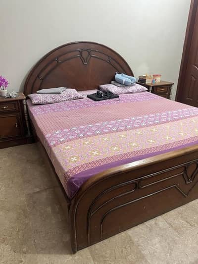 Bedroom set urgent sale
