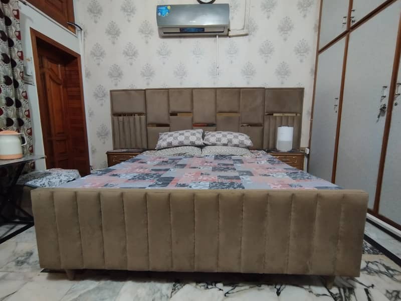 Bed Or Side Tables 6