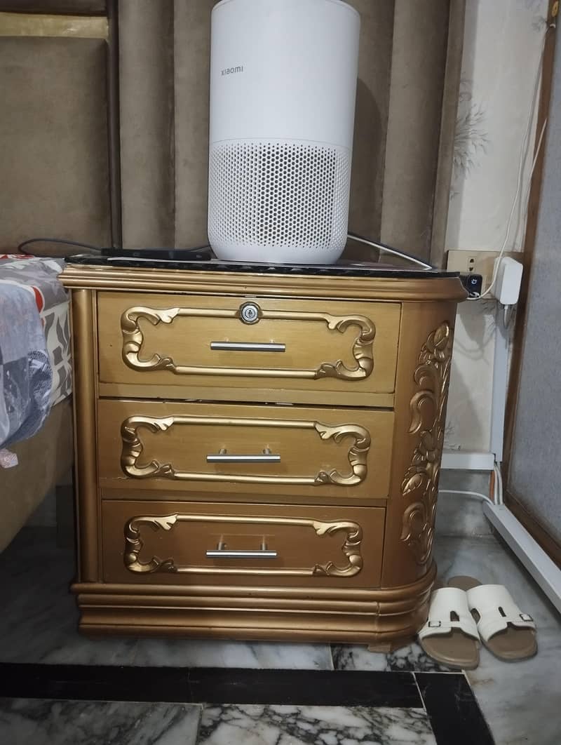 Bed Or Side Tables 8