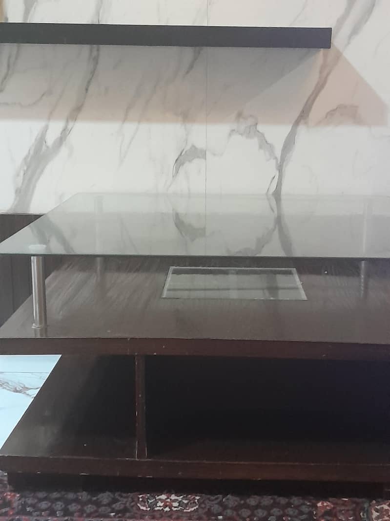 center table 0