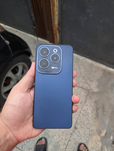 Infinix Hot 40