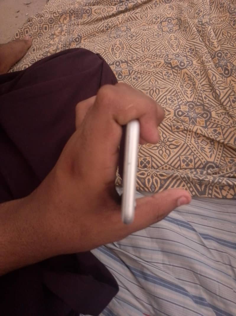 iphone 6s 3