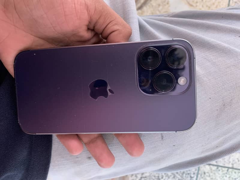 Apple iPhone 14 Pro 2