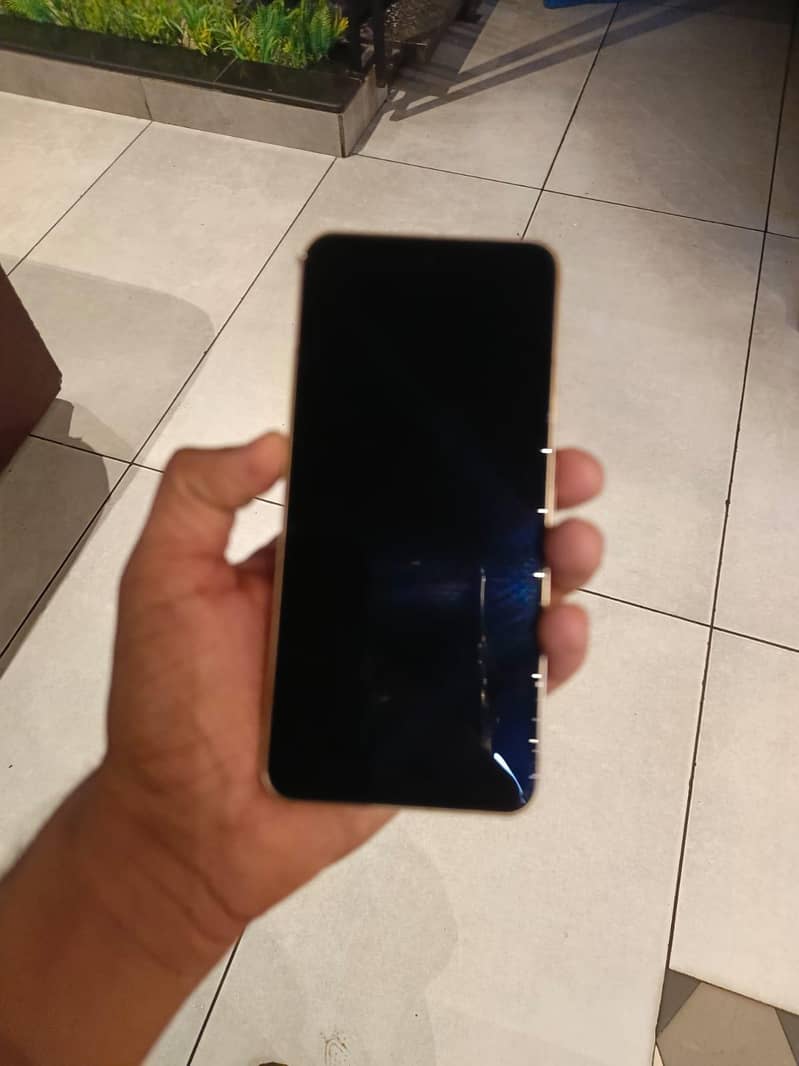 Google Pixel 8 2