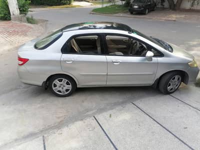 Honda City Vario 2005 10/10 condition Bater cultus alto santro