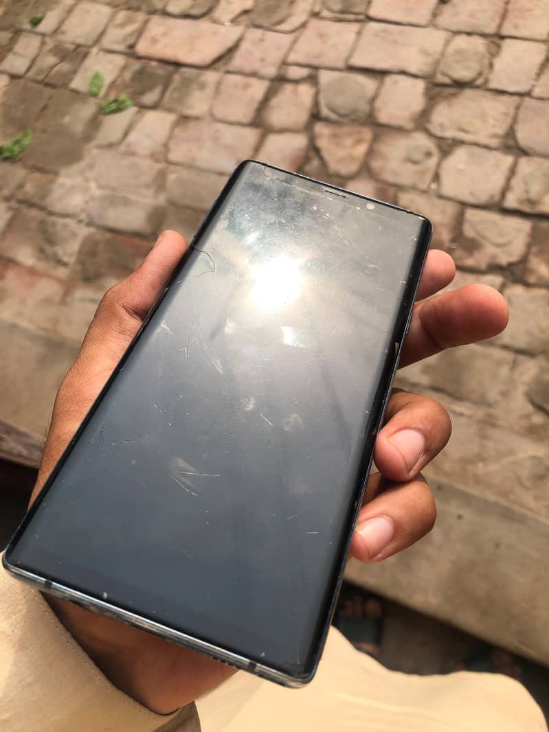 Samsung Mobile Note 9 1