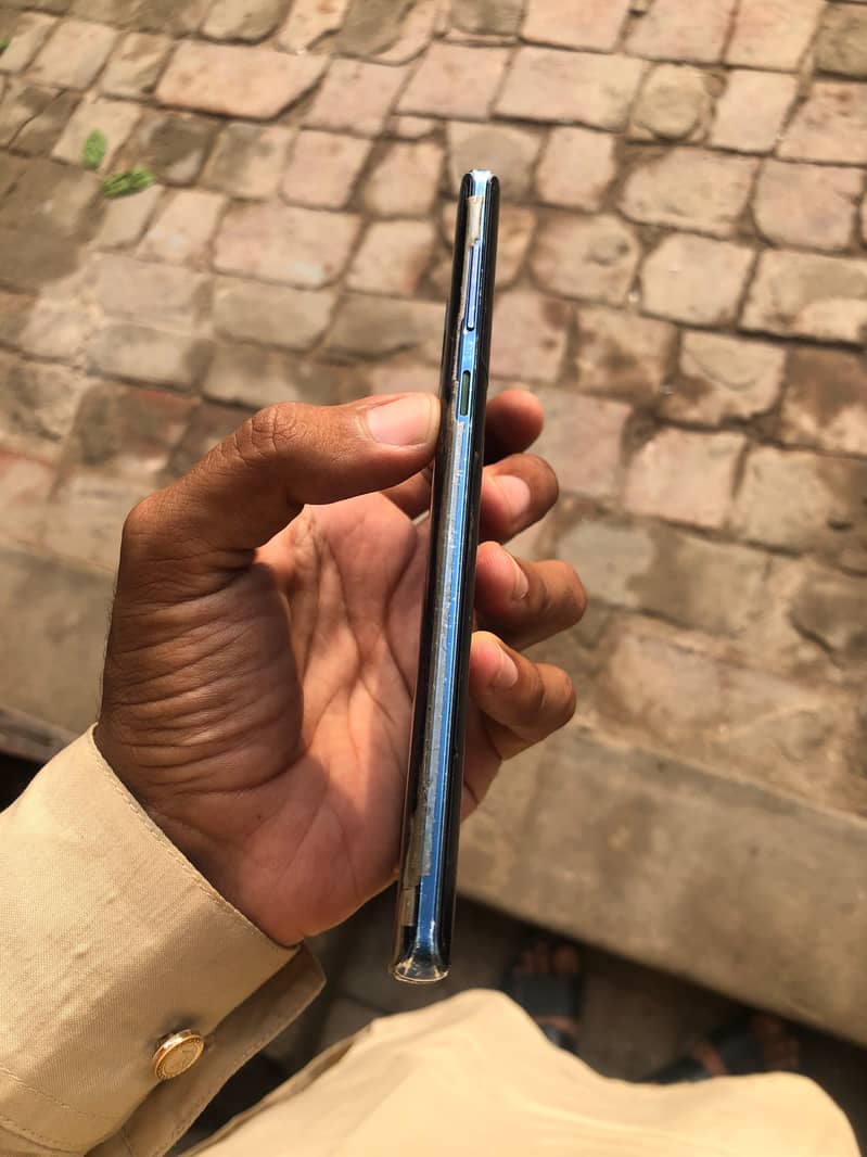 Samsung Mobile Note 9 3