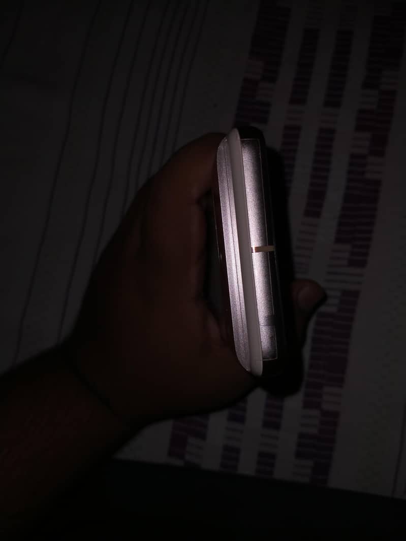 Google Pixel 8 2