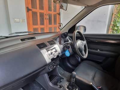 Suzuki Swift 2012