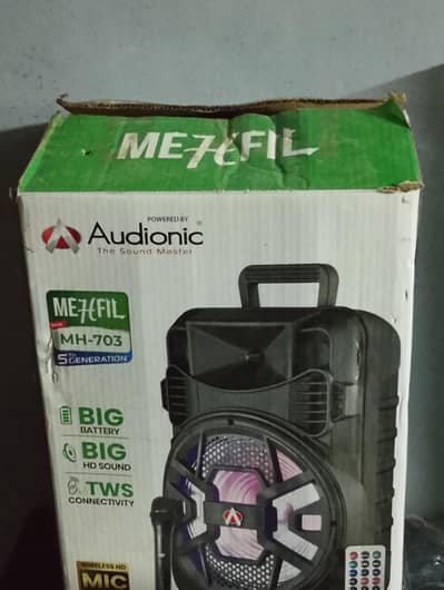 MH-703 Bluetooth Speaker