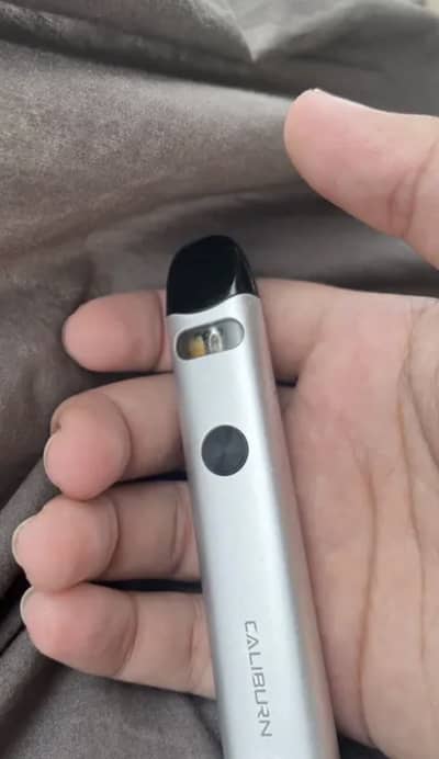 Pod vape uwell caliburn A3 good smoke.           Oxva. xros,argus. nexli