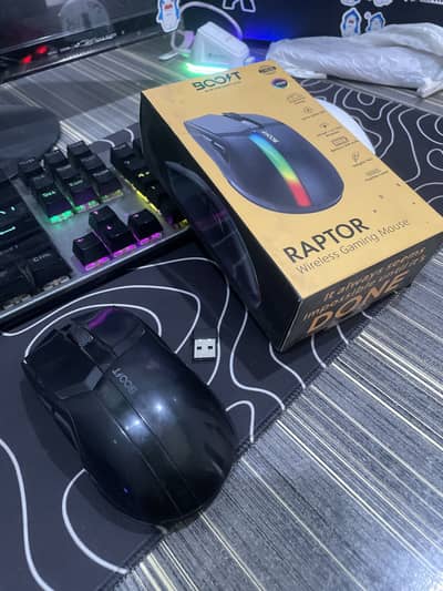 Boost raptor wireless gaming mouse with box