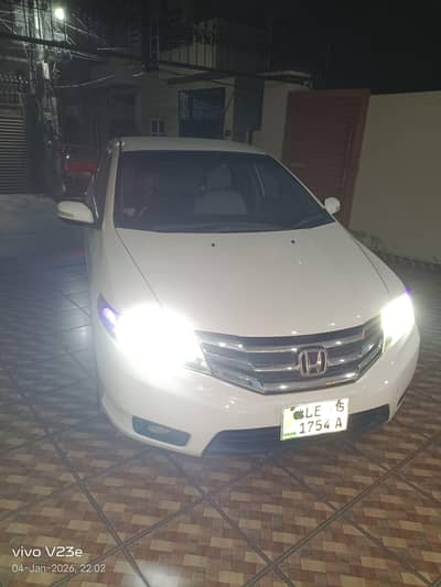 Mannual honda city Aspire 1300cc total geniuen condition