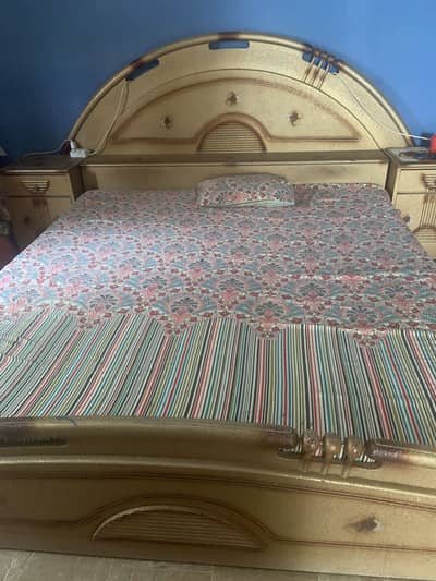 Sheesham wood king size bed with 2 side tables