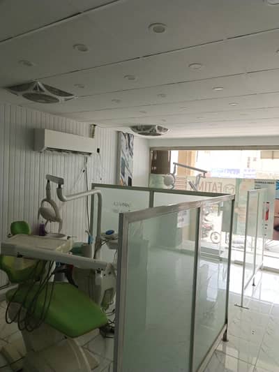 need female dental surgeon