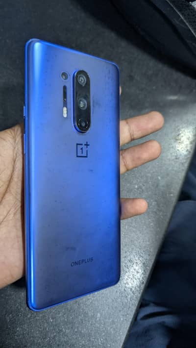 One Plus 8 Pro 12+4 256