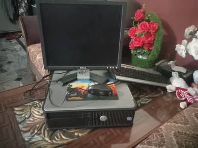 Dell OptiPlex 755 Complete PC Setup with Dell LCD, Keyboard & Mouse