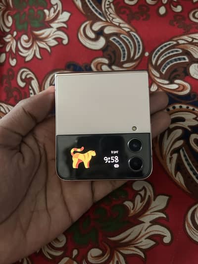 Samsung Mobile Z Flip 4
