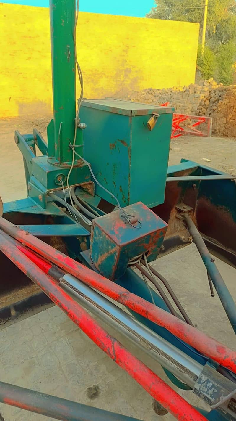 2014 model 4